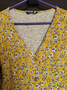 Yellow Floral Button-Up Blouse Top
