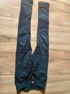 Classic Dark Wash Jeans