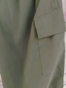 Green Cargo Pants