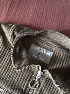 Ribbed Zip-Up Sleeveless Vest Top