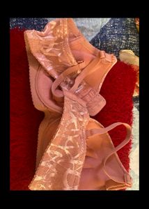 Lace Padded Underwire Bra