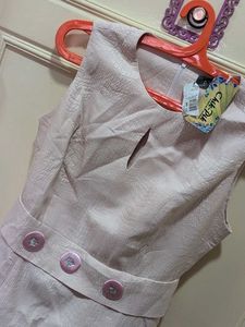 Chic Pink Textured Sleeveless Dress