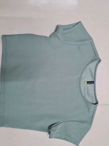 Stylish Light Blue Cropped Top