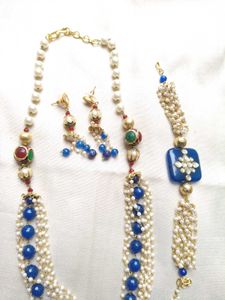Blue Stone Pearl Jewellery Set
