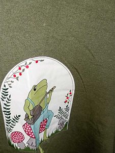 Cute Frog Graphic T-Shirt