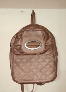 Chic Quilted Backpack - Bronze
