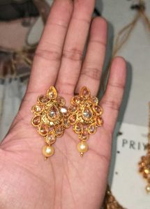 ​✨ Priyaasi Elegant Stone Jewellery Set