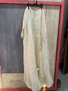 Elegant Off-White Embroidered Anarkali Kurta