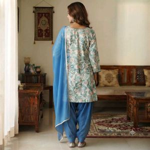 Floral Print Kurta 3-Piece set