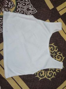 Comfortable White Sleeveless Top