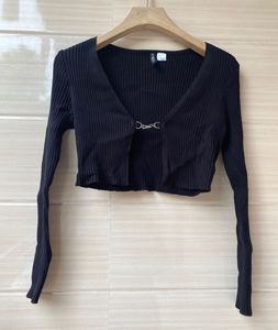 🖤Chic Black Cropped Cardigan