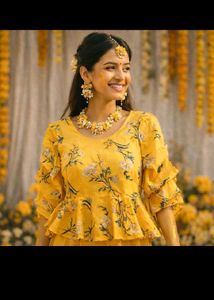 👗Vibrant Floral Yellow Ruffled Sleeve Top