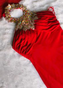 Elegant Red Halter Neck Evening Gown