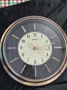 Oreva Analog Wall Clock