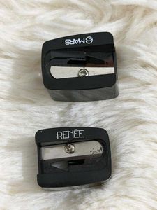 Set of 2 Makeup Pencil Sharpeners