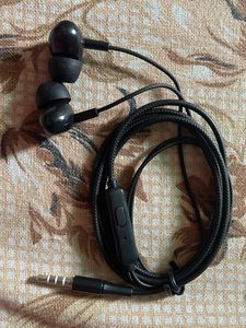 boAt Wired Earphone