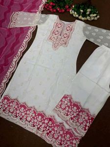 Elegant White Kurta Set with Pink Embroidery