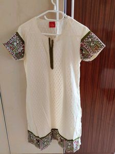 Cream Color Blocked Kurta