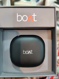 BOAT AIRDOPES 711 Twin Wireless Earbuds.