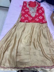 Elegant Golden Skirt with crop top