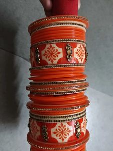 Green &amp; White Bangle Set