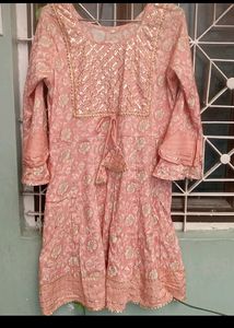 Women Kurta Set &amp; Suit