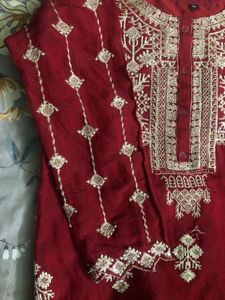 Wow Sale🥳 Embroidered Red Kurta