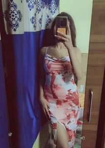 Stunning Tie-Dye Maxi Dress with Slit
