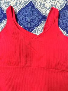 Red Ribbed Sports Bra❤️