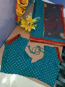 Ethinic wonderful Saree....!!! with 34 bust blouse