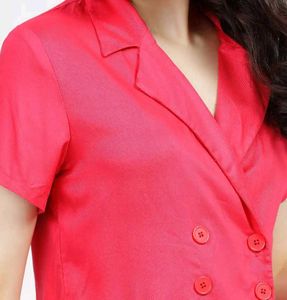 Stylish Pink Cropped Button-Up Top