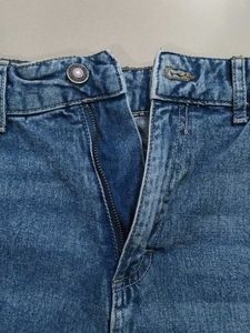 Wide Leg Cargo Jeans
