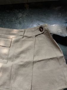 Classic Khaki Cargo Shorts