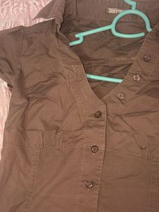 Chic Brown Button-Up Shirt