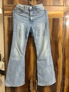 Light Wash Flared Jeans