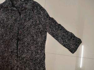 Women Quarter sleeves Black Floral shirt