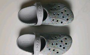 Crocs Classic Clog - Gray with Confetti Print