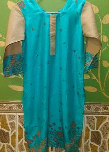 Stylish Blue Kurta with Contrast Sleeves and it,s