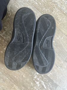 Original Puma Black Shoes (Hardly wore)