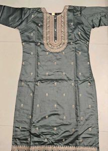 Elegant Embroidered Kurta