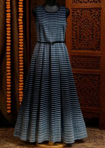 🇳🇿💫🎀Striped Maxi Dress with Belt