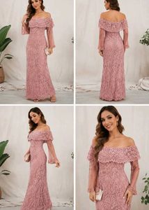 Elegant Off-Shoulder Lace Gown