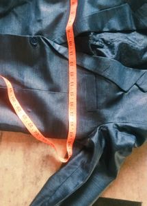 Stylish Men's Jacket no damages