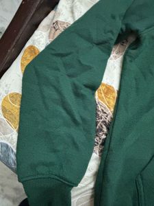 Roadster Women's Green Zip-Up Hoodie