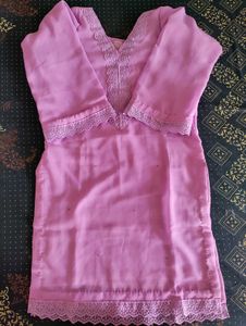 Pakistani Beautiful Lavender Kurta Set