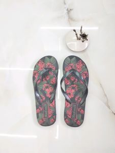 Women Comfortable Slippers