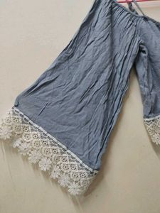 Off-shoulder Lace Trim Top