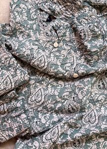 Vibrant Green Paisley Top- classy