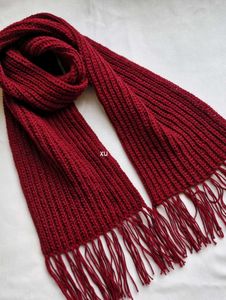 Crochet Mikasa's scarf / red scar
