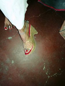 Golden Wedges